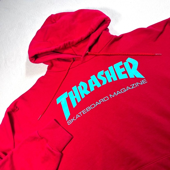 Thrasher Skate Magazine Hoodie Sweatshirt Grunge Medium Skater Streetwear Hole - Picture 1 of 10